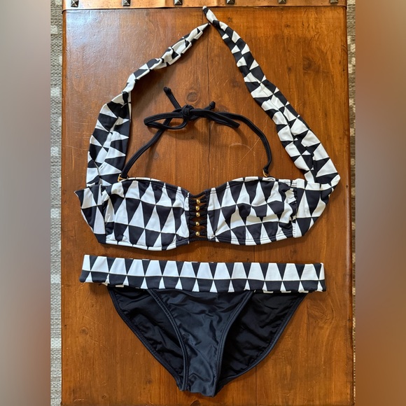 Pilyq Other - Pilyq Black and White Geometric Bikini